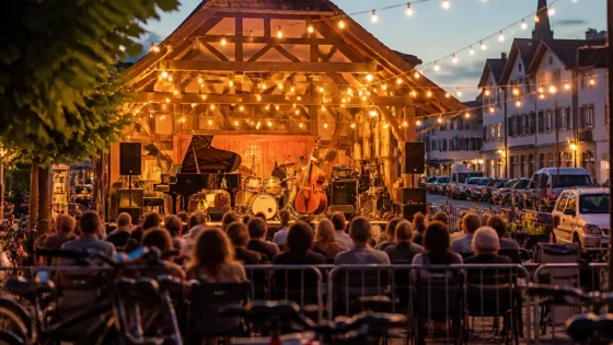 Baar feiert Musik: Open-Air «Jazz im Sommer» lockt Publikum in die Ortsmitte