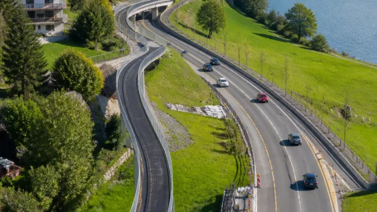 36 Millionen Franken für separaten Velo‑ und Fussweg zwischen Biberbrugg und Chaltenboden