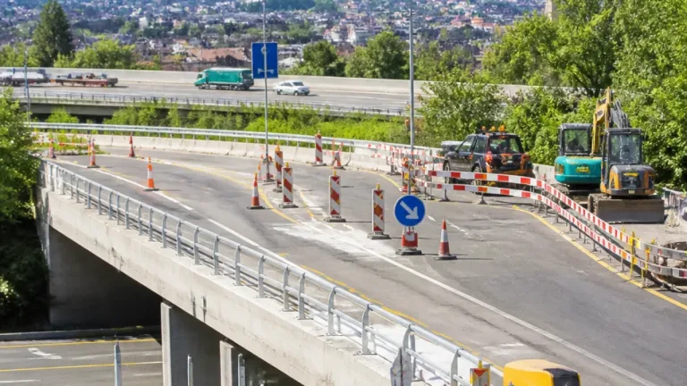 Bern: Einfahrt Neufeld auf A1 wegen Brückenarbeiten teils gesperrt — Umleitungen geplant