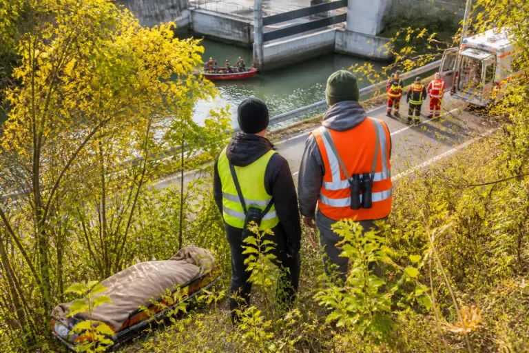 76-jährige Frau aus unwegsamem Steilhang bei Wertheim gerettet