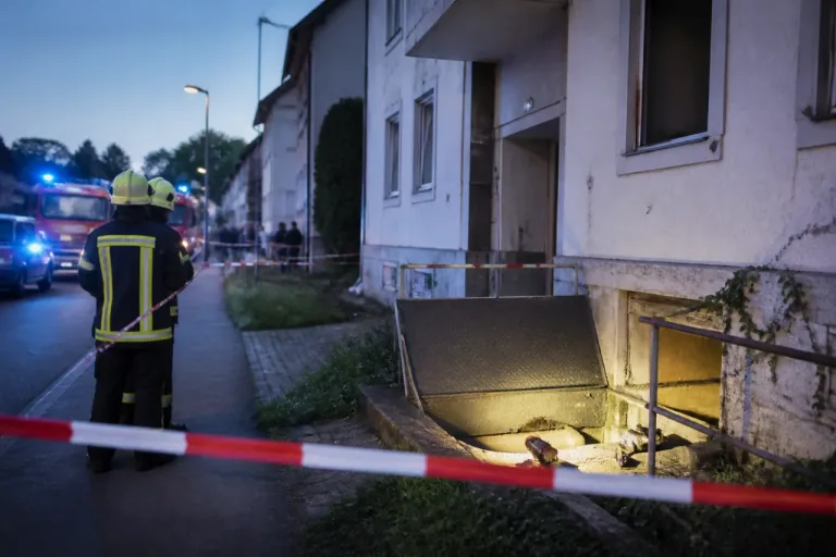 Gasaustritt in leerstehendem Gebäude in Maschen: Polizei geht von vorsätzlicher Beschädigung aus
