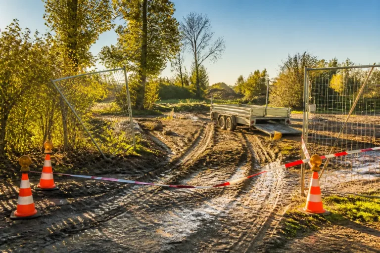 Hochwertige Baumaschinen im Wert von rund 115'000 Euro von Baustelle gestohlen