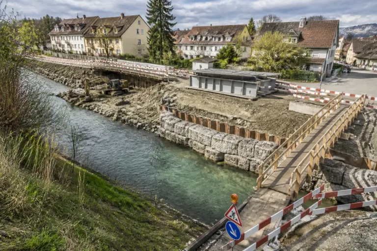 Burgdorf verbessert Hochwasserschutz an der Kleinen Emme – Typonbrücke wird ersetzt