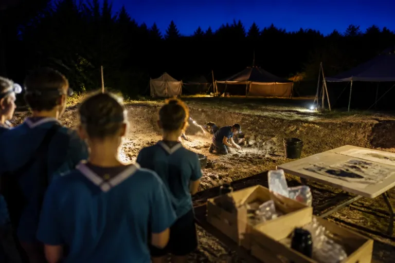Emmen: Jubla-Teilnehmende beim SOLA 2026 unterstützen Ausgrabung in Balsthal