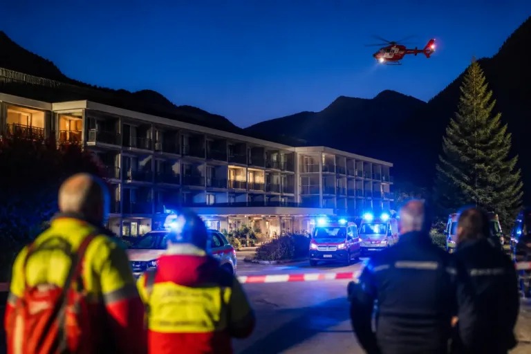 Frau in Rehaklinik Faido an Schussverletzung gestorben – Verbindung zu Explosion in Leontica wird geprüft