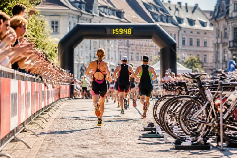 Freiburg: Peukert und Walliser prägen den Triathlon – klare Siege, lokale Wirkung