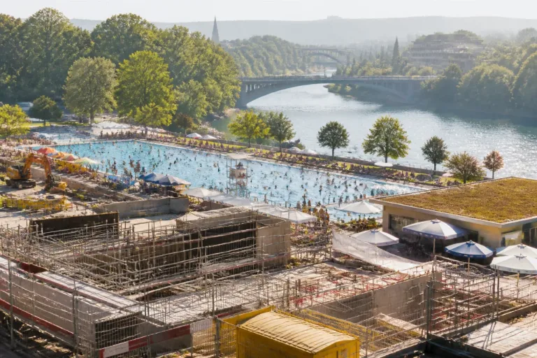 Hohe Freibad-Besucherzahlen in Bern: Marzili-Sanierung prägt Saison
