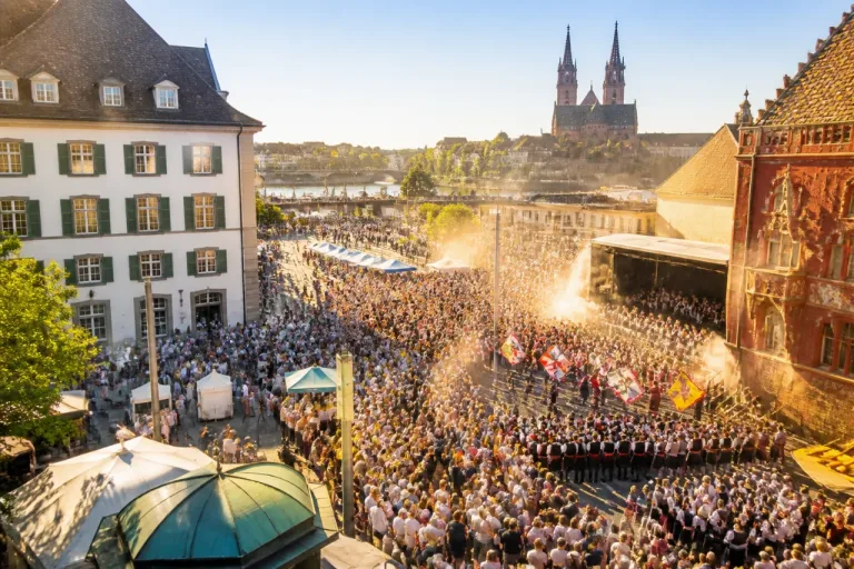 Jodlerfest in Basel: Weltgrösstes Treffen bringt Stadt und Land zusammen