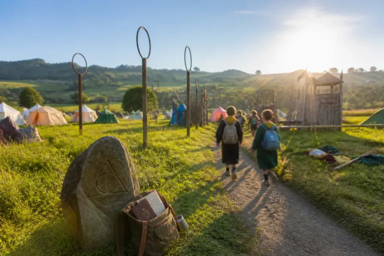 Jungwacht-Sommerlager: Zauberwelt, Quidditch und Wanderung prägen erste Woche