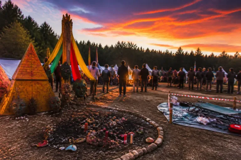 Lagerdraht 2026: Mayas, Waldgeister und Bändelikampf bei Jungwacht Malters