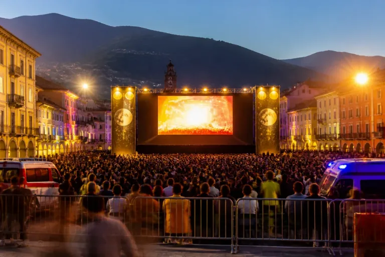 Locarno richtet Public Viewing des Schweizer WM‑Viertelfinals auf der Piazza Grande aus