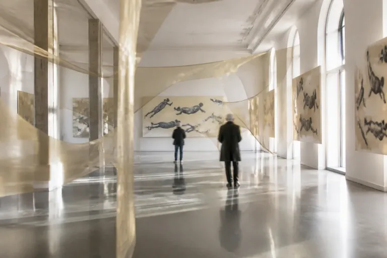 Luzern: Shahbazis Spiegelkabinett im Kunstmuseum fordert Wahrnehmung heraus