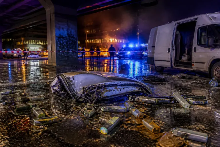 Nach Nati-Sieg: Chaotische Szenen in Zürich unter der Hardbrücke