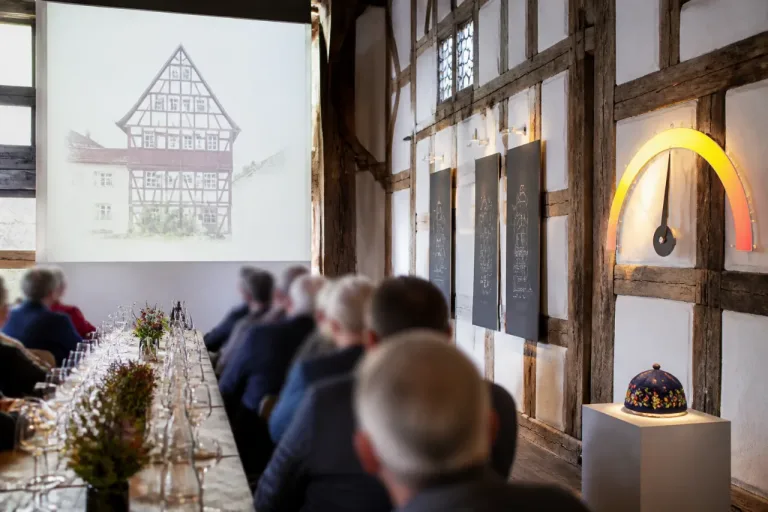 Neue Hofwelten in Wil öffnen: Interaktive Ausstellung macht Geschichte zugänglich