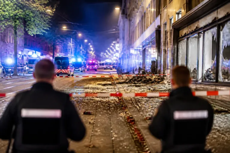 Mehrere Explosionen in Leipzig: Ein 18‑Jähriger schwer verletzt, Ermittlungen laufen
