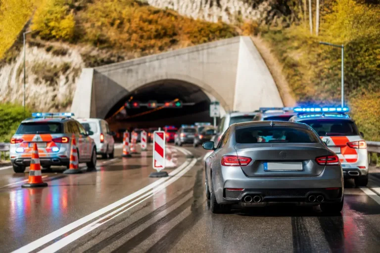 Raser mit 171.8 km/h und Drogen: 22‑Jähriger im Gotthard‑Tunnel gestoppt