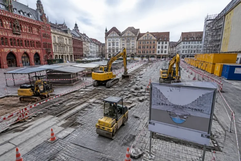 Grossbaustelle am Basler Marktplatz: Tramverkehr eingestellt, umfangreiche Gleiserneuerung läuft