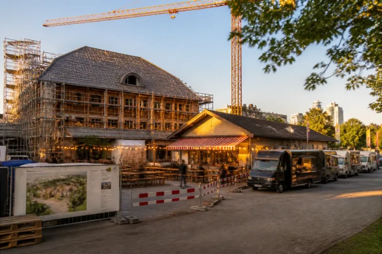 St. Jakob erhält neue Gastronomiezone: Buvette, Eventlokal und Foodtrucks bis 2030