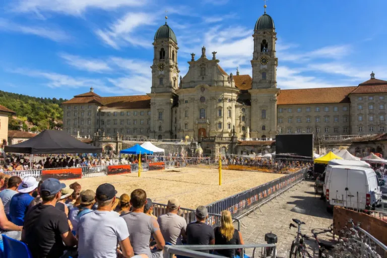 Swiss Footvolley Ranking Tour gastiert in Einsiedeln: Sommer-Event stärkt Sportangebot