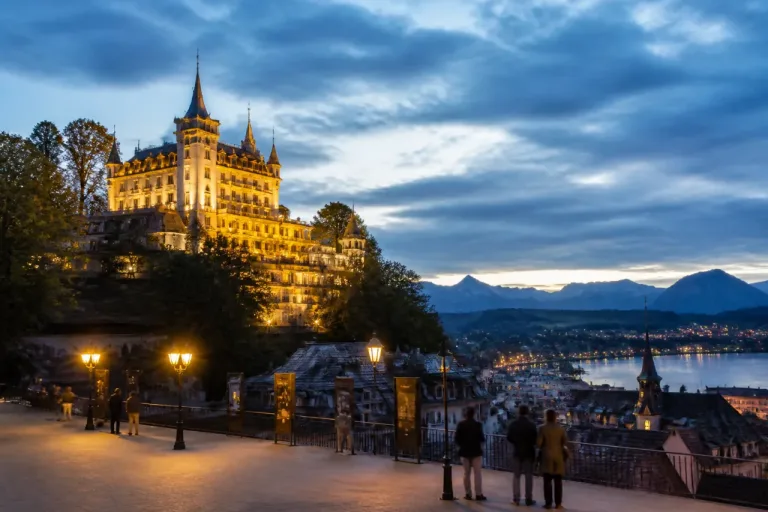Ungewisse Zukunft des Schlosshotels Gütsch beschäftigt Stadt und Tourismusforum