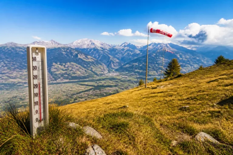 Heisse und trockene Tage: Bise bringt bis zu 34 Grad – örtlich Gewittergefahr am Wochenende