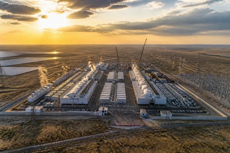 China baut massive KI-Rechenzentrumscluster in Innerer Mongolei – Konkurrenz zu US-Firmen wächst