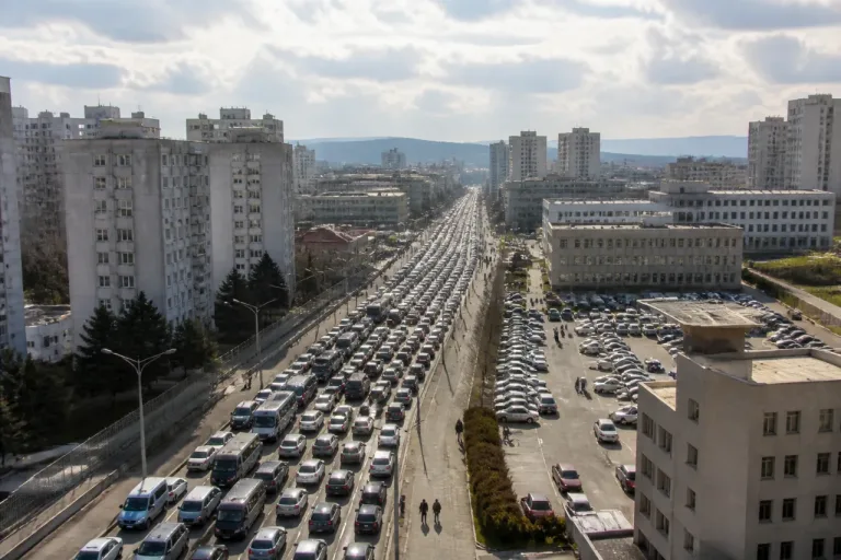 Privatautos in Nordkorea: Boom bringt städtische Infrastruktur an die Grenze